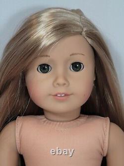 18 American Girl Doll 2014 GOTY Isabelle Palmer with Meet Outfit Hair Extensions