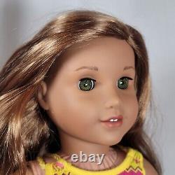18 American Girl Doll 2016 GOTY Lea Clark with Meet Outfit, Hazel Eyes, Wavy Hair