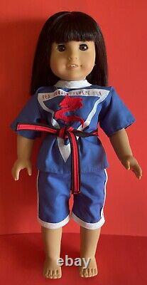 18 American Girl Ivy Ling Rare Asian Doll Retired/box/outfits