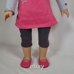 18 American Girl JLY Truly Me Doll #52 Blond Hair, Bangs, Green Eyes, Display