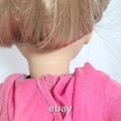 18 American Girl JLY Truly Me Doll #52 Blond Hair, Bangs, Green Eyes, Display