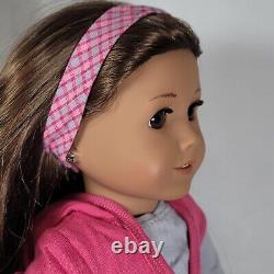 18 American Girl Truly Me Doll JLY #29 Glam Lashes, Medium Skin, Layered Hair