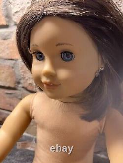 2008 American Girl Doll Chrissa Brown Hair Blue Eyes-GOTY