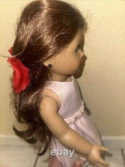 2013 American Girl Doll Auburn Hair Blue Eyes (20E4868) tan skin withaccessories