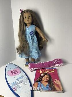 AMERICAN GIRL 18 DOLL KANANI WITH BOOK MEET OUTFIT PADDLE BOARD, Towel