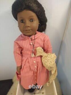 AMERICAN GIRL DOLL ADDY DATING TO INTRO IN 90'S With ORG. OUTFIT & ACCESSORIES