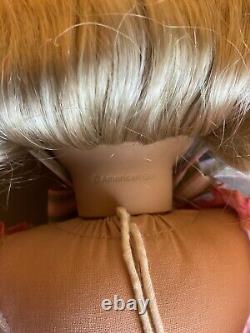 AMERICAN GIRL DOLL BLONDE CAROLINE ABBOTT 2012 RETIRED With ORIGINAL BOX + BOOK