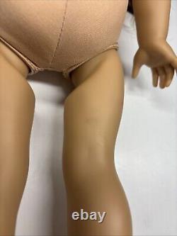 AMERICAN GIRL DOLL SAIGE Original Box, Meet Outfit, Ring, Pierced Ears READ