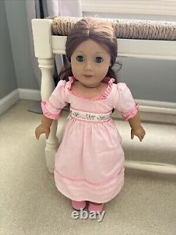 American Girl 18 Doll Brown Hair Blue Eyes Freckles Pierced Ears Retired