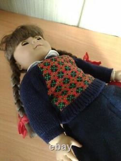 American Girl 18 Molly MCIntire Doll with Glasses Brown Hair Blue Eyes Nice