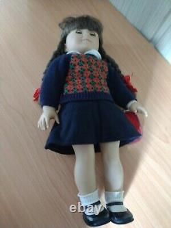 American Girl 18 Molly MCIntire Doll with Glasses Brown Hair Blue Eyes Nice