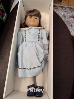 American Girl 18 inch DOLL Pleasant Company With Outfit & Accessories Fast Ship