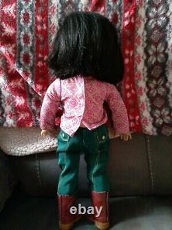 American Girl 2007 Doll IVY LING with original Clothing on her. RETIRED 2014