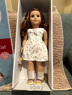 American Girl Blaire Wilson 18 inch Doll with Book MINT