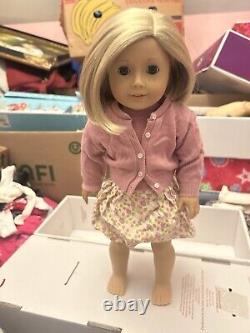 American Girl Doll 18' Kit Kittredge with Book + 4 Outfits (NO SHOES) GREAT CONDIT