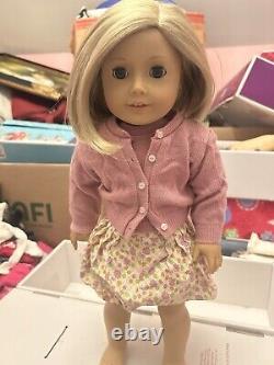 American Girl Doll 18' Kit Kittredge with Book + 4 Outfits (NO SHOES) GREAT CONDIT