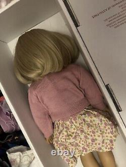 American Girl Doll 18' Kit Kittredge with Book + 4 Outfits (NO SHOES) GREAT CONDIT