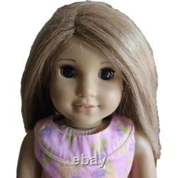 American Girl Doll 2011 Honey Blonde Hair Brown Eyes Tan Skin Case Accessories
