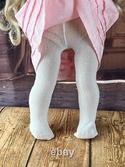 American Girl Doll Caroline Abbott in Meet Outfit Retired blue eyes