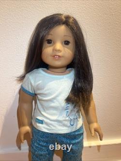 American Girl Doll Dark Brown Eyes Short Brown Hair