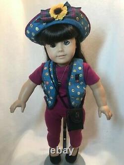 American Girl Doll Dark Brown Hair Med Skin Purple Outfit Mini Grin Pins Jacket