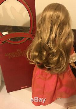 American Girl Doll Elizabeth With Meet Outfit/accessories, Book + Box Retired