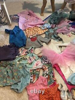 American Girl Doll Huge Lot Three 18 Dolls 2 Mini Dolls Many Outfits And Shoes