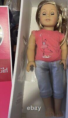 American Girl Doll Isabelle GOTY 2014 18 With Box, Tag & Book- Retired