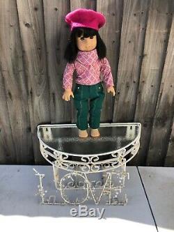 American Girl Doll Ivy Ling (doll) & Accessories Close