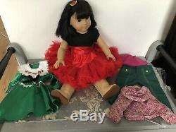American Girl Doll Ivy Ling (doll) & Accessories Close