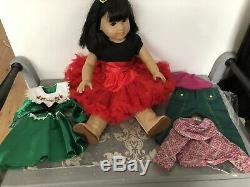 American Girl Doll Ivy Ling (doll) & Accessories Close