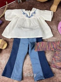 American Girl Doll Julie Albright With Meet Outfit & Box