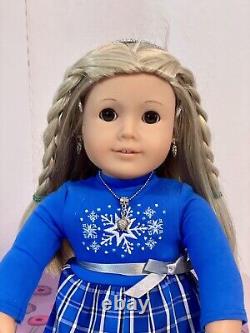 American Girl Doll Kailey withAG New Holiday Outfit, Book & 2 AG Outfits
