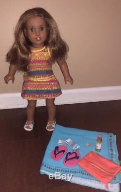 American Girl Doll Lea Clark GOTY 2016 with Read & Create Accessories, Messenger