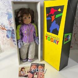 American Girl Doll Lindsey 18 with Ski Outfit Original Box