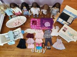 American Girl Doll Lot Excelent Condition (6 Dolls)(travel Bag)(2 Tubs)