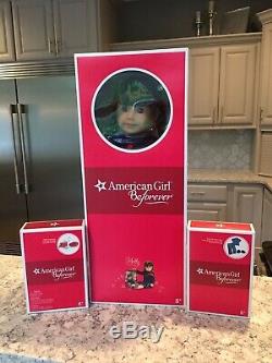 American Girl Doll MOLLY New in Box PLUS new pajamas & accessories SOLD OUT