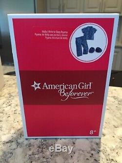 American Girl Doll MOLLY New in Box PLUS new pajamas & accessories SOLD OUT