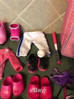 American Girl Doll McKenna Brooks Girl Of The Year Lot With Accessories