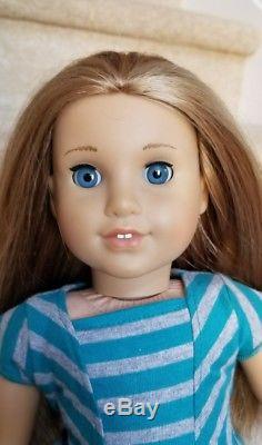 American Girl Doll McKenna GREAT CONDITION retired GOTY 2012