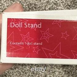 American Girl Doll Nikki Fleming 2007 Girl Of The Year Retired New With Stand
