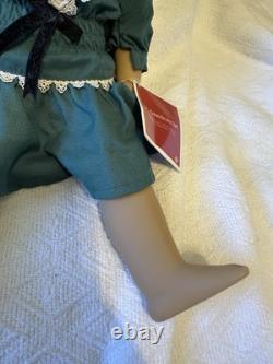 American Girl Doll RUTHIE SMITHENS Original Box & Xmas Outfit Great Hair & Limbs