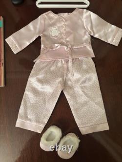 American Girl Doll RUTHIE SMITHENS With Meet Outfit and Book Pajamas Slippers