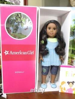 American Girl Doll Sonali Beautiful condition in Full Meet Outfit, Book and Box