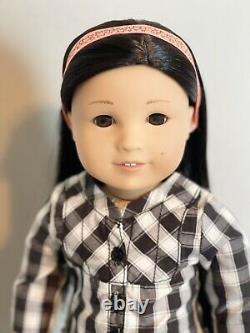 American Girl Doll Z Yang Retired EUC Asian Black Hair Brown Eyes Jess Mold