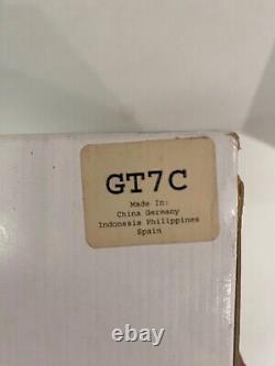 American Girl Doll of Today GT-7 NEW in box Brown Hair Blue Eyes