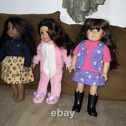 American Girl Dolls. Good Condition. Clean/ 2 Brown Hair And Eyes / 1 Blue Eyes
