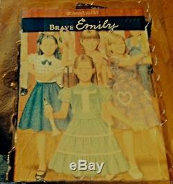 American Girl Emily Bennett Doll & Book NIB 18 inch Molly's Friend Blue Eyes UK