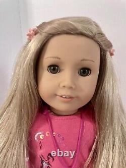 American Girl Isabelle Palmer GOY 2014, Dressed in her Meet Outfit Case Hair Att