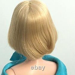 American Girl Long Hair BARBIE 1966 vintage amazing hair